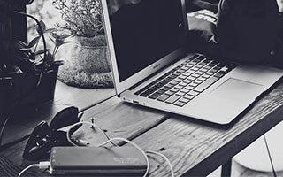 开云·Kaiyun网页版-足坛天价合同再现，球员年薪刷新纪录，足坛球员年薪排行